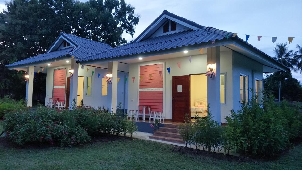 Вилла Pimpisa Garden พิมพิศา การ์เด้นท์ Khuang Kom Экстерьер фото