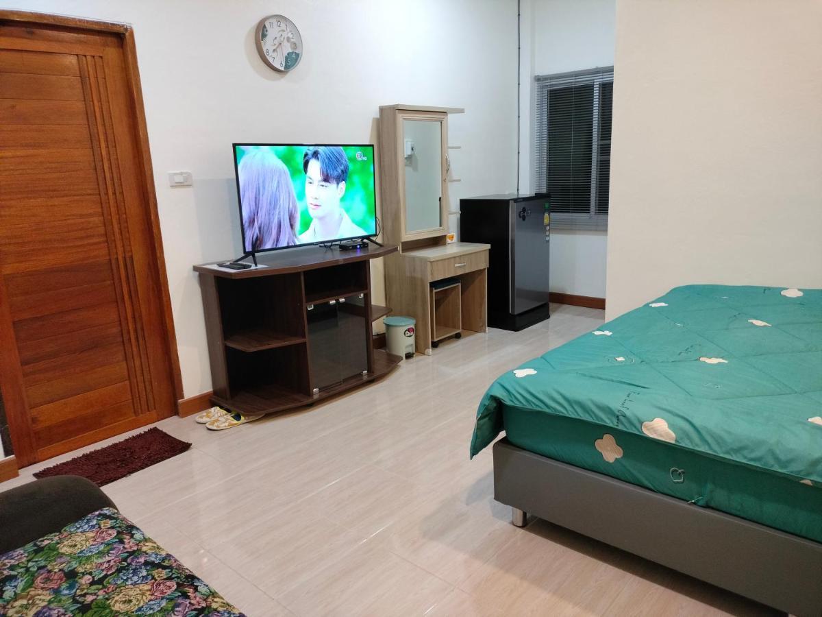 Вилла Pimpisa Garden พิมพิศา การ์เด้นท์ Khuang Kom Экстерьер фото