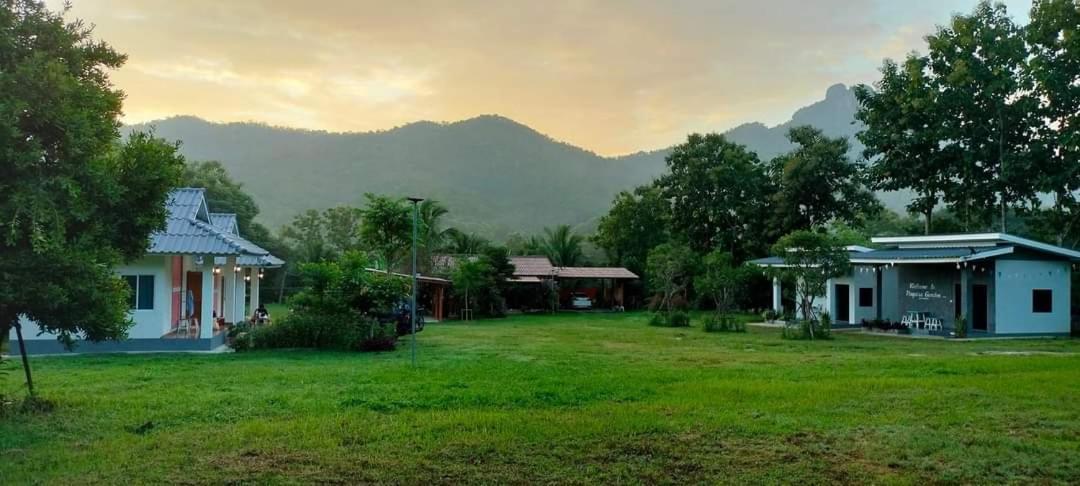 Вилла Pimpisa Garden พิมพิศา การ์เด้นท์ Khuang Kom Экстерьер фото