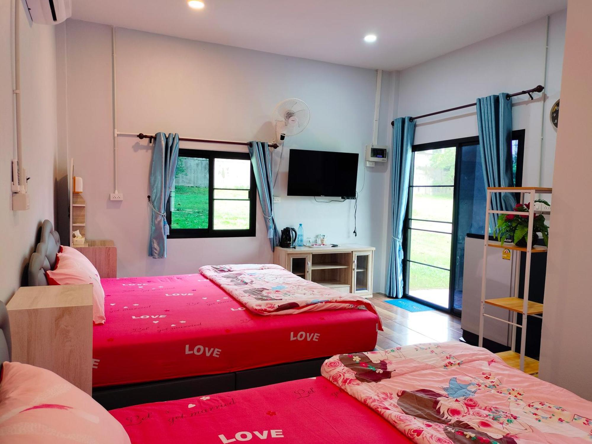 Вилла Pimpisa Garden พิมพิศา การ์เด้นท์ Khuang Kom Экстерьер фото